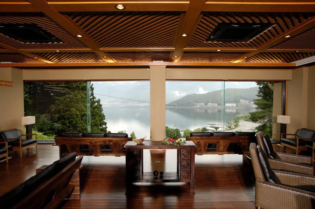 Rakuyu Hotel Fujikawaguchiko Bagian luar foto