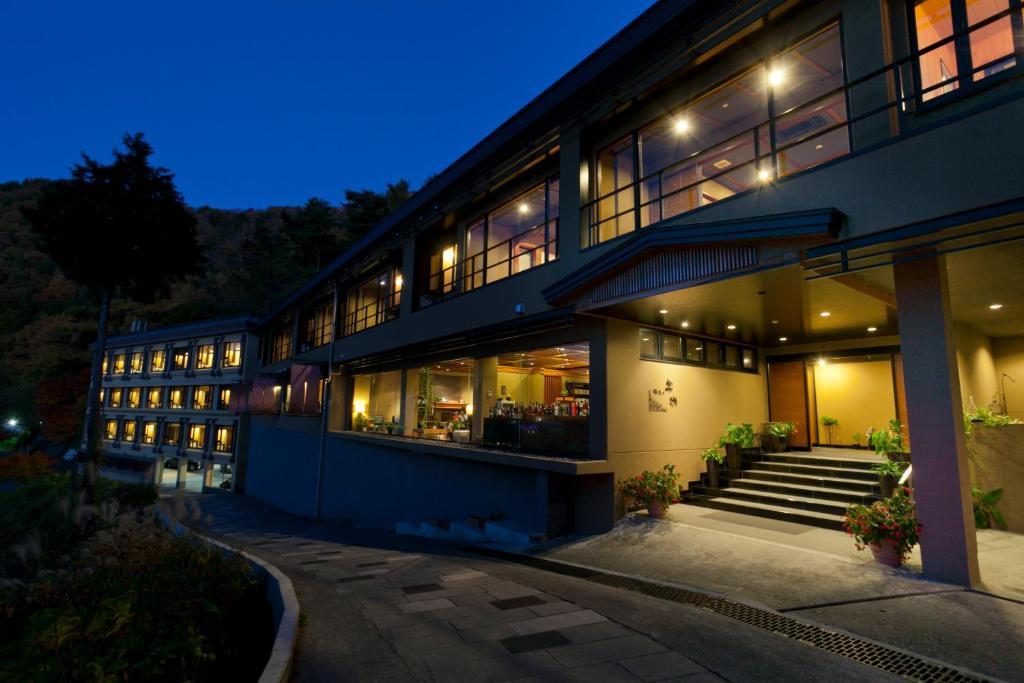 Rakuyu Hotel Fujikawaguchiko Bagian luar foto