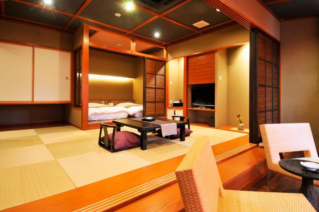 Rakuyu Hotel Fujikawaguchiko Bagian luar foto